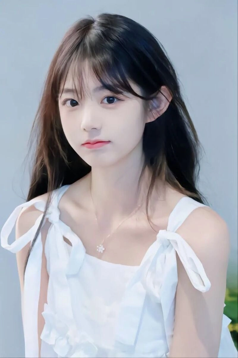 Avatar ảnh gái xinh ngây thơ