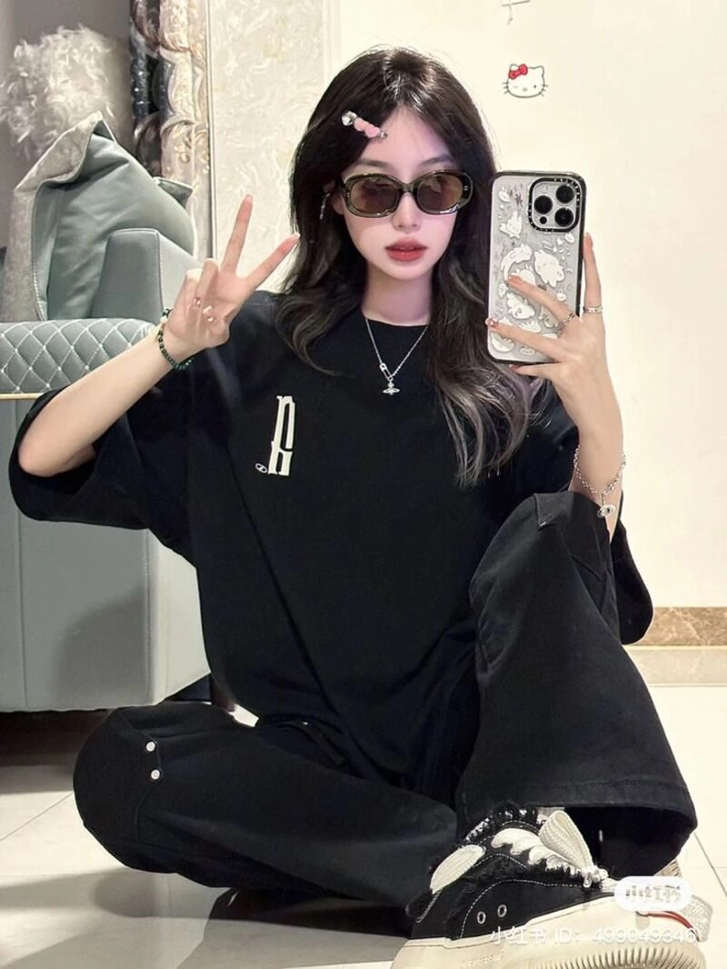 ảnh gái xinh đeo kính che mặt