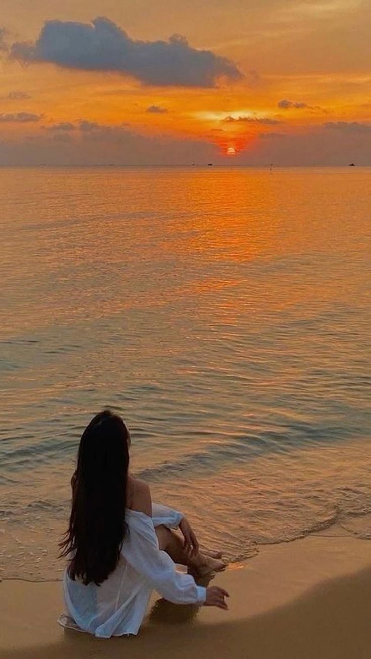 ảnh chụp sau lưng buồn