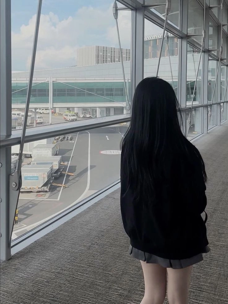 ảnh chụp sau lưng buồn