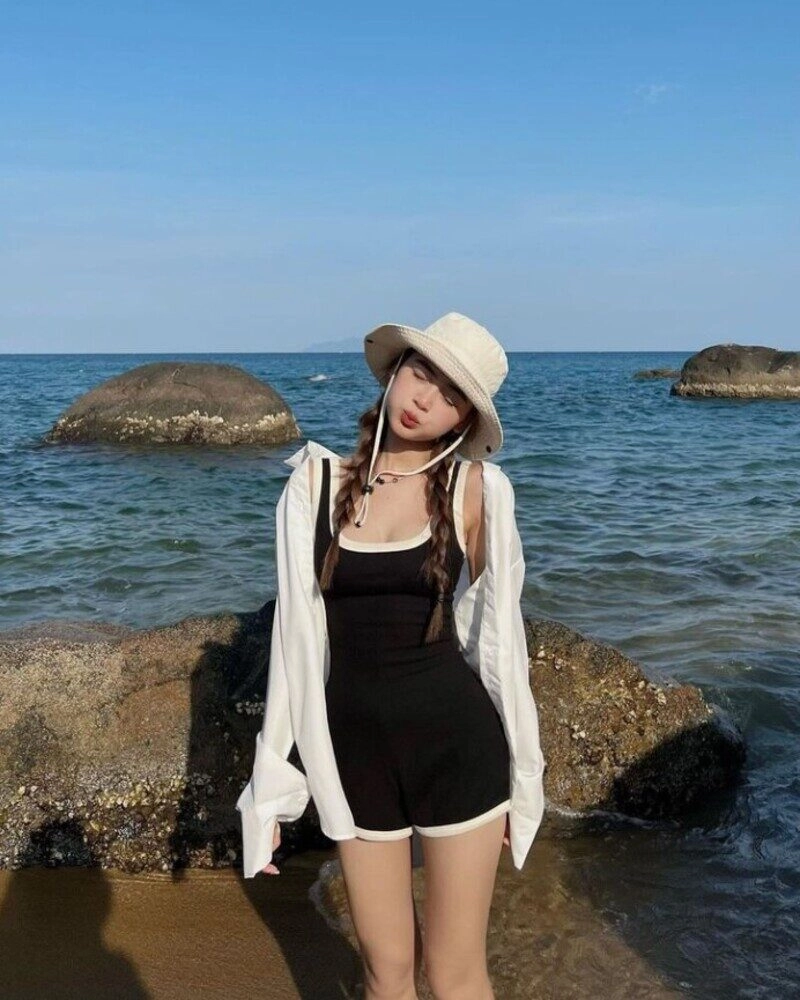 ảnh gái xinh tắm