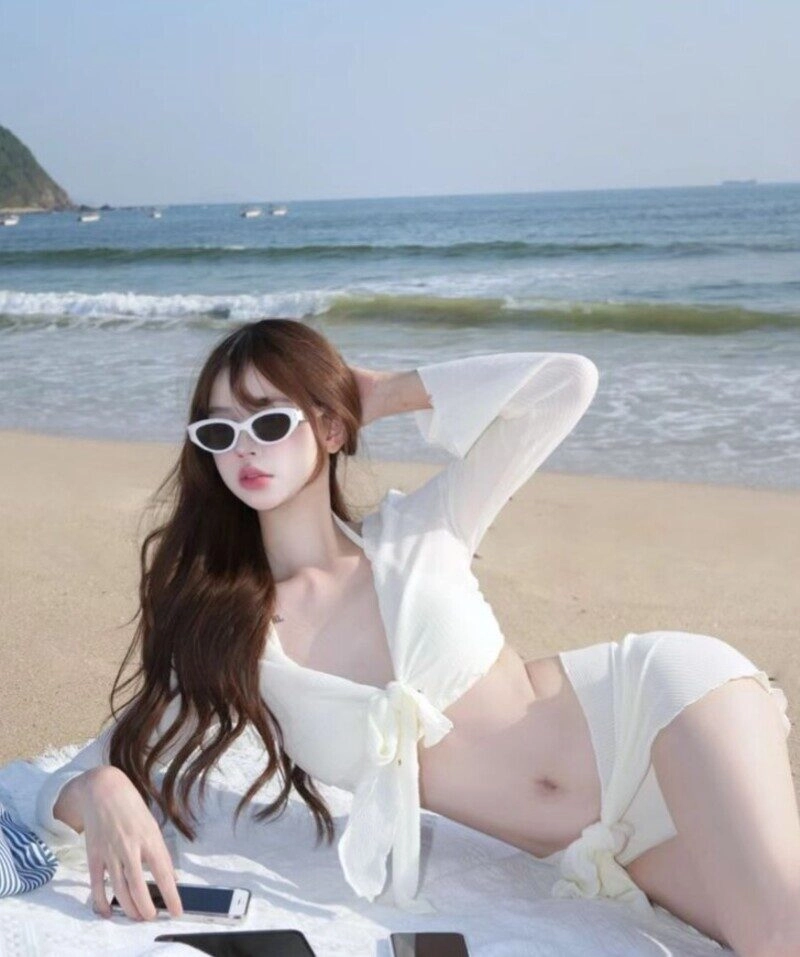 ảnh gái xinh tắm