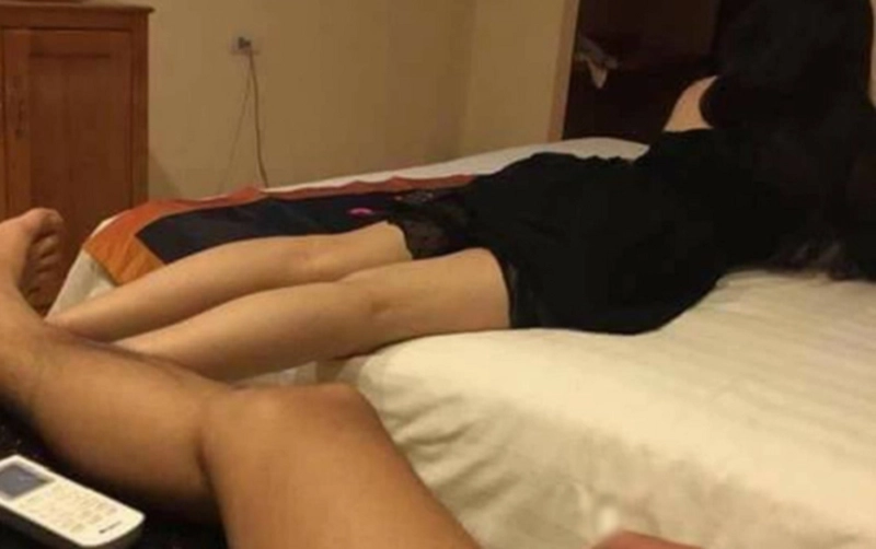 ảnh nhà nghỉ có gái