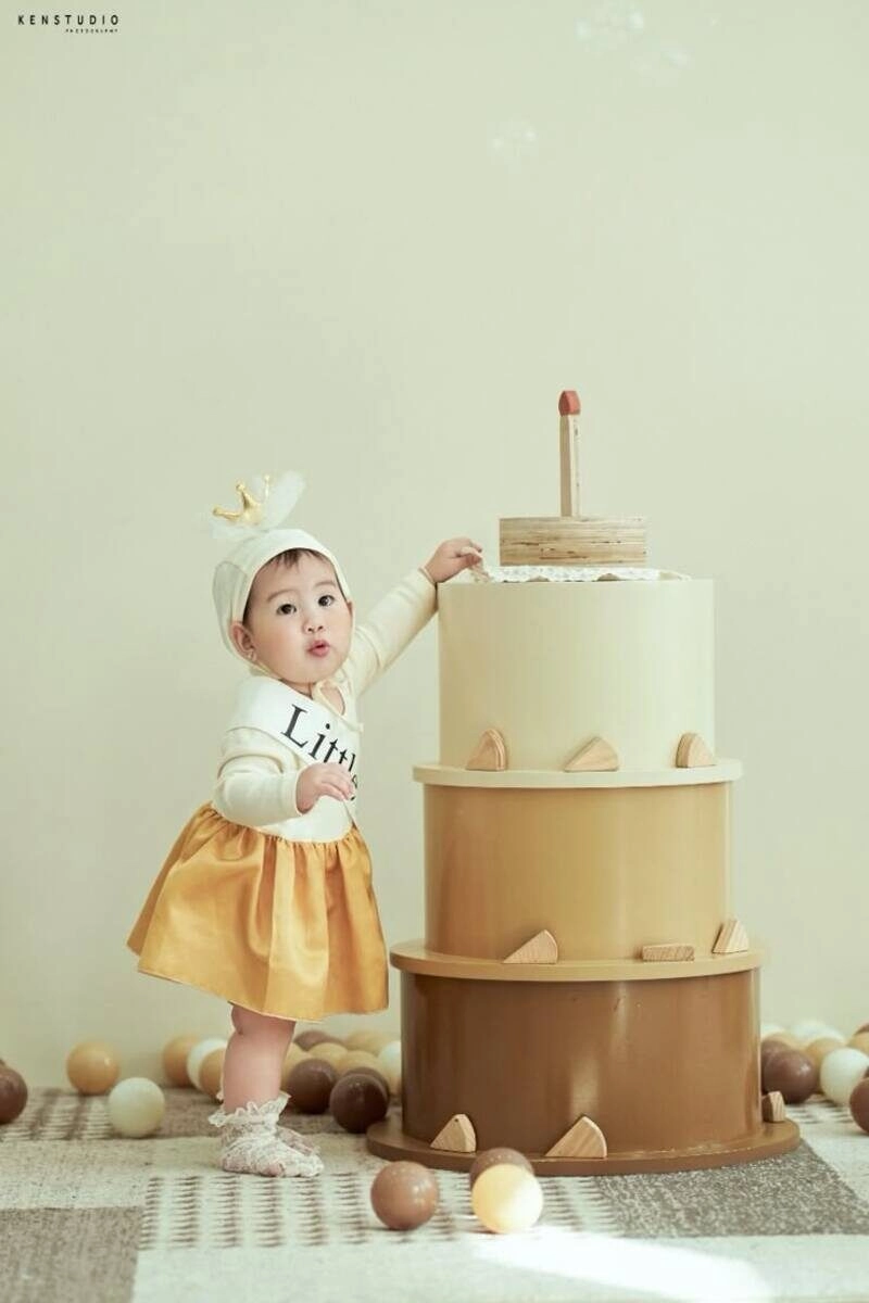 concept chụp ảnh cho be gái 1 tuổi