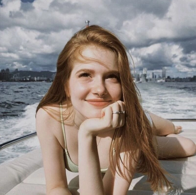 hình ảnh cô gái hà lan