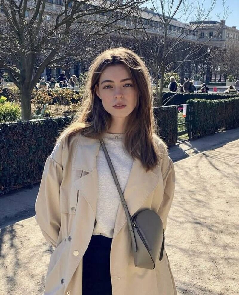 hình ảnh cô gái hà lan