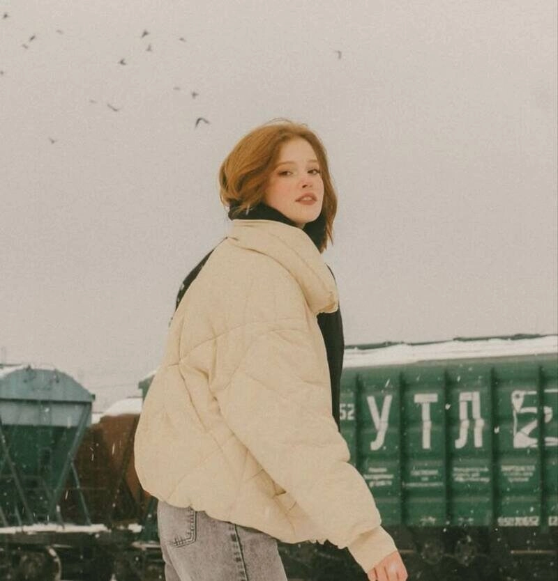 hình ảnh cô gái hà lan