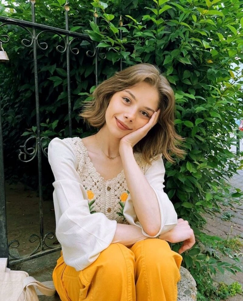 hình ảnh cô gái hà lan