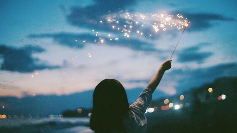 ảnh bìa tâm trạng buồn con gái