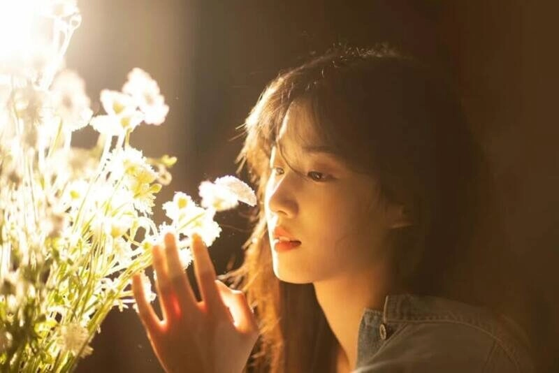 ảnh bìa tâm trạng buồn con gái