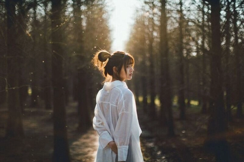 ảnh bìa tâm trạng buồn con gái