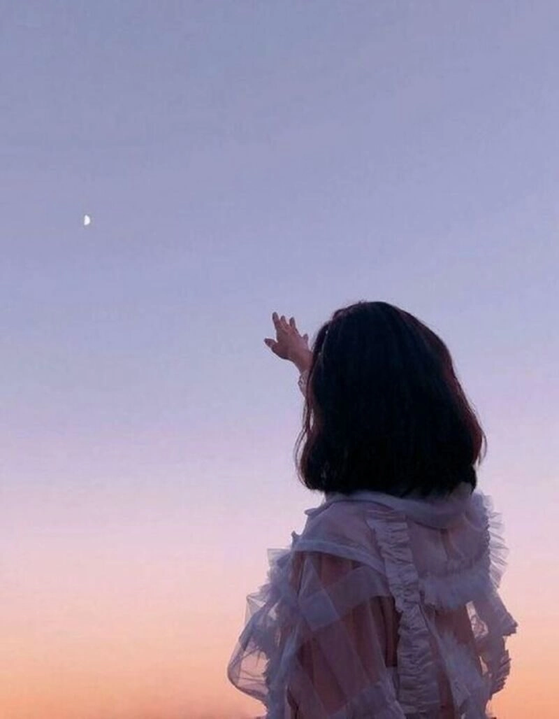 ảnh bóng lưng cô gái