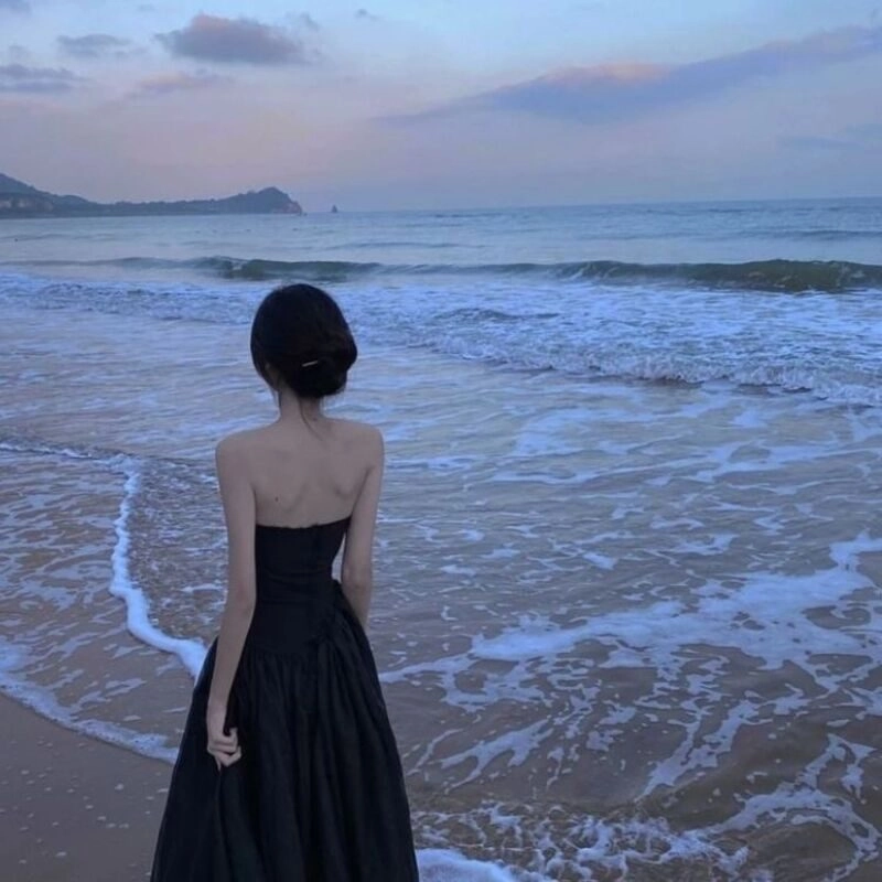 ảnh bóng lưng cô gái