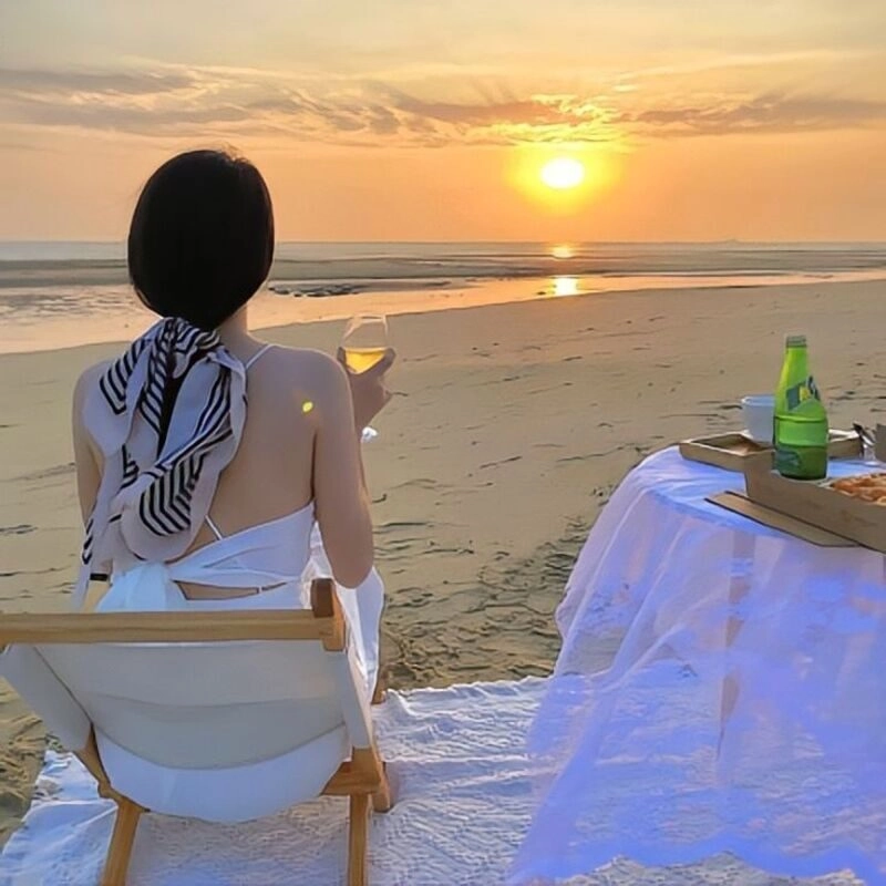 ảnh chụp sau lưng buồn