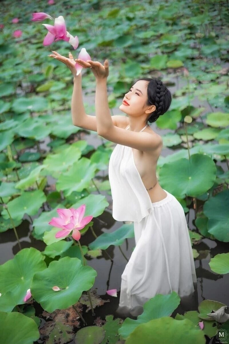 ảnh cơ thể con gái 