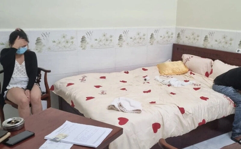 ảnh gái nhà nghỉ