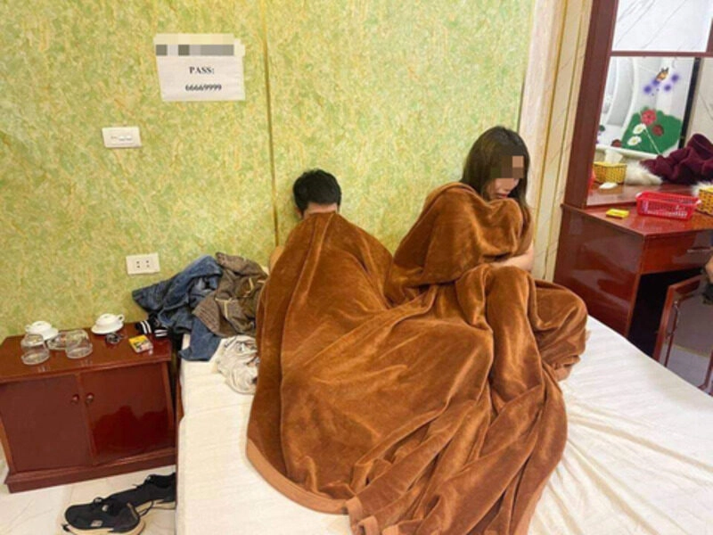 ảnh gái nhà nghỉ