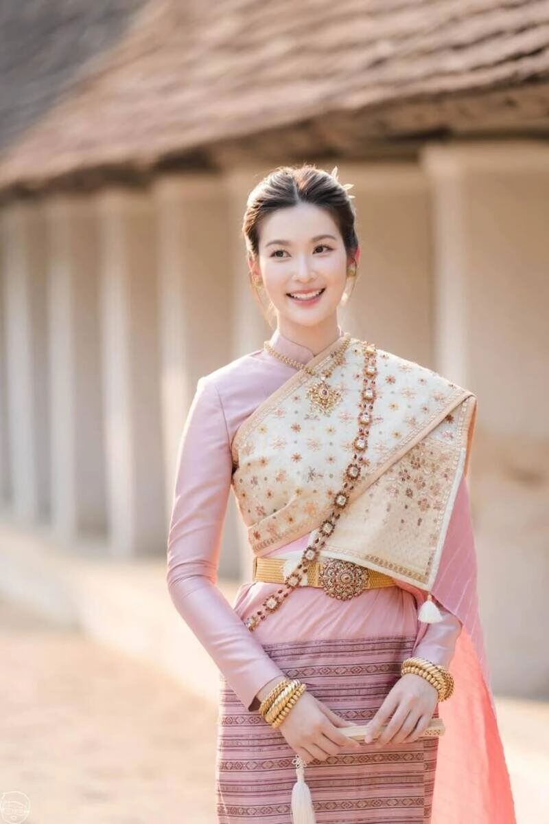 Top 99+ ảnh gái Thái Lan mặc trang phục truyền thống tôn vinh bản sắc dân tộc