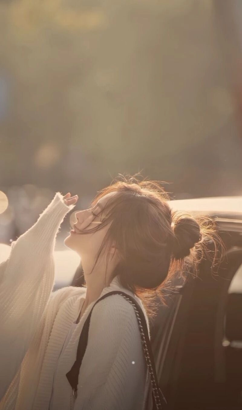 ảnh gái xinh búi tóc