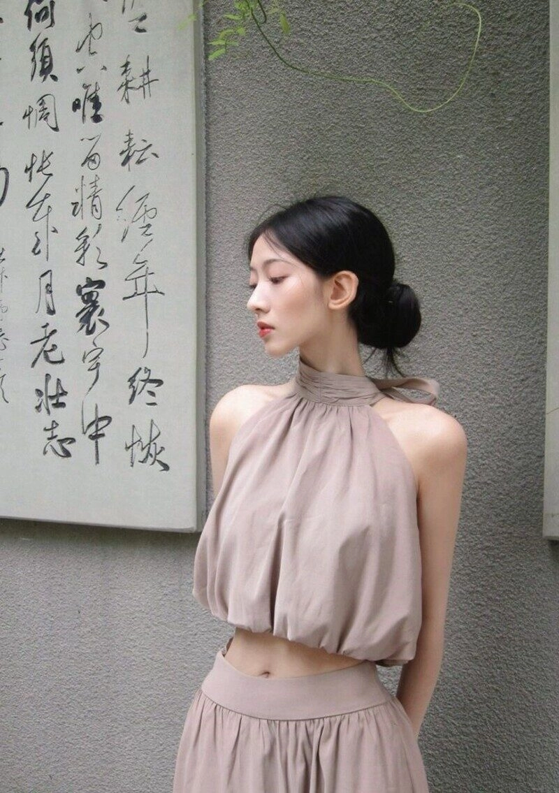 ảnh gái xinh búi tóc