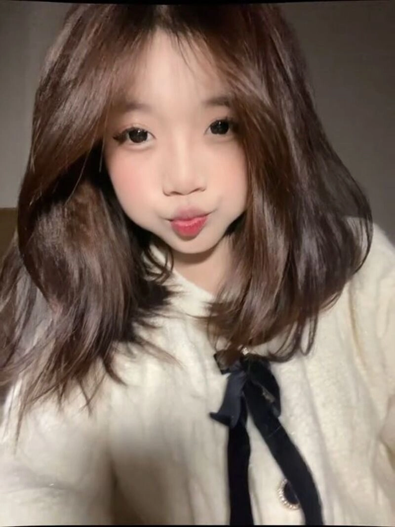 ảnh gái xinh chu mỏ