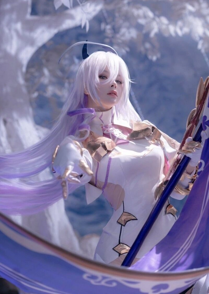 ảnh gái xinh cosplay nhân vật anime