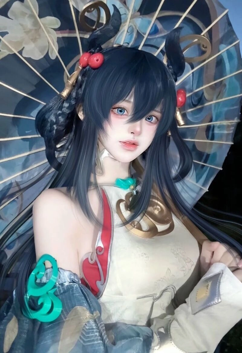 ảnh gái xinh cosplay nhân vật anime