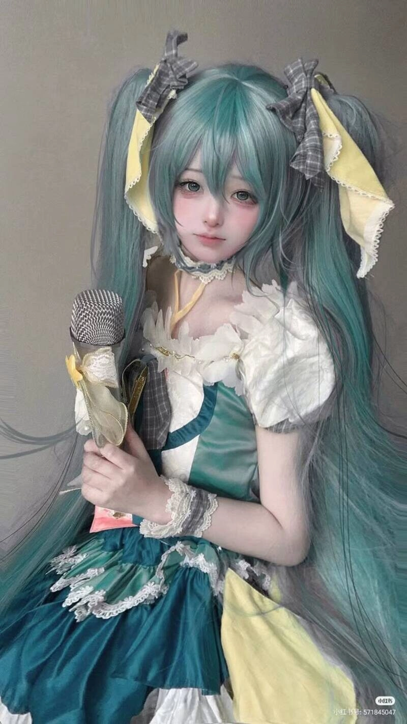 ảnh gái xinh cosplay nhân vật anime