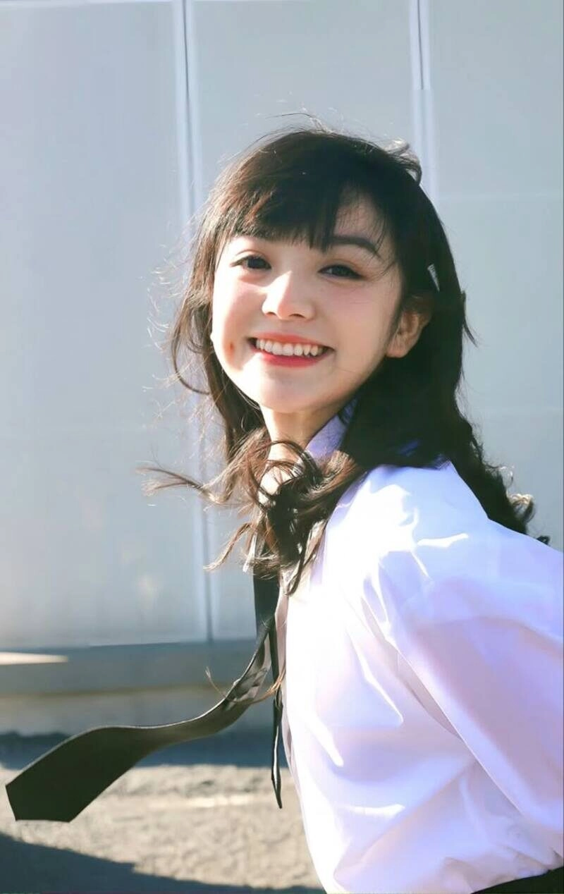 ảnh gái xinh cười đẹp