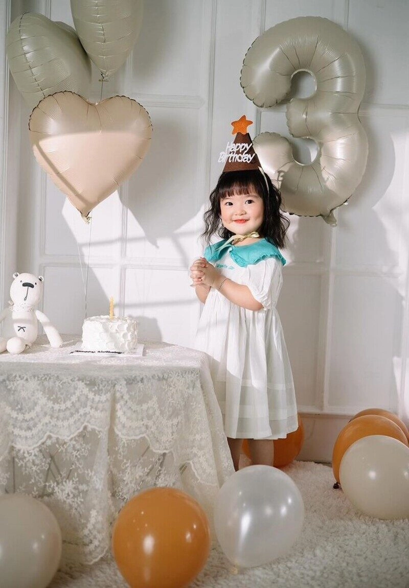 concept chụp ảnh sinh nhật cho bé gái