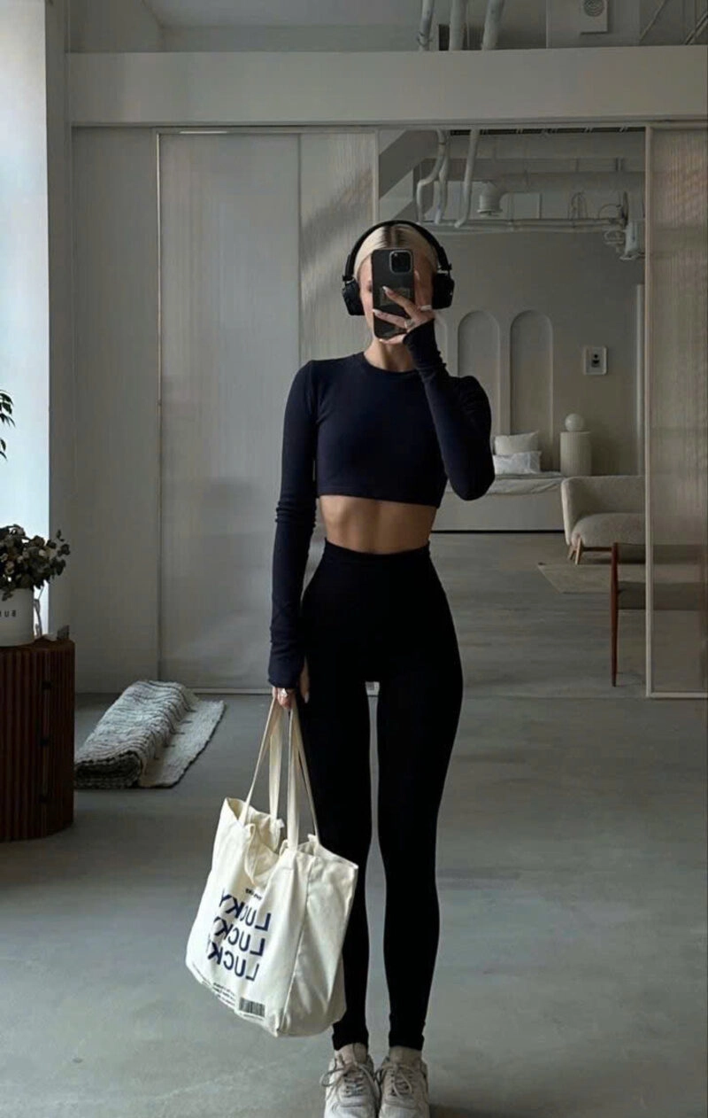 Hình ảnh gái khoe dáng xinh đẹp