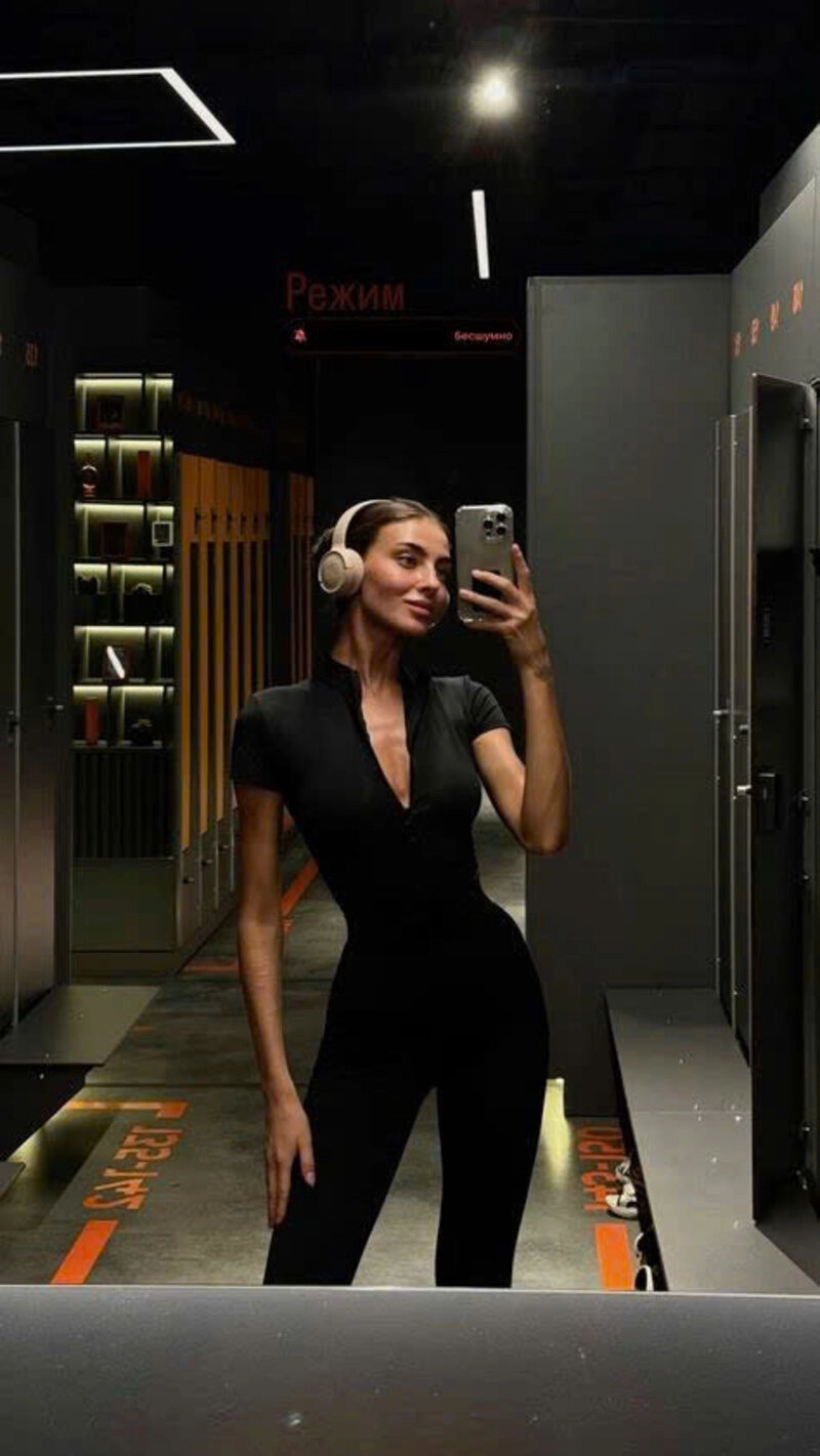 Hình ảnh gái khoe dáng xinh đẹp