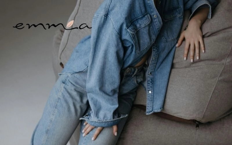 Quần jeans nữ